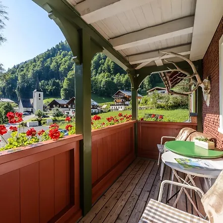 Cafe Zum Jaeger Pensjonat 3*